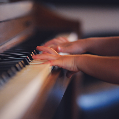 bambino-lezione-piano