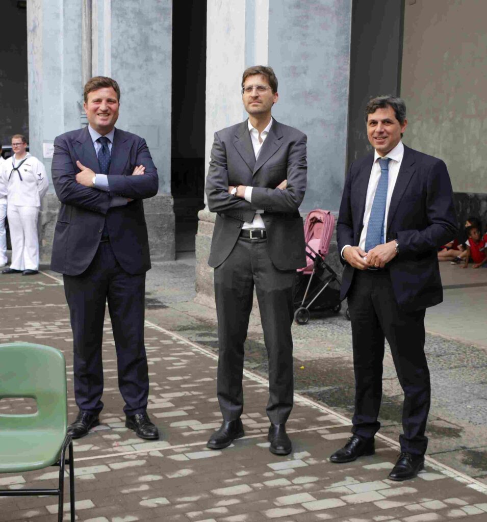 Presidente della Compagnia dei Figliuoli, Dott. Carmine Esposito, e al Direttore generale della Fondazione Grimaldi, Luca Marciani.