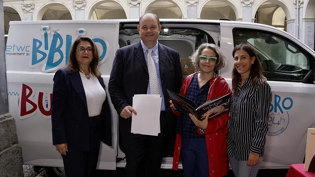INAUGURAZIONE PUNTO DI LETTURA PETRU BIRLADEANU