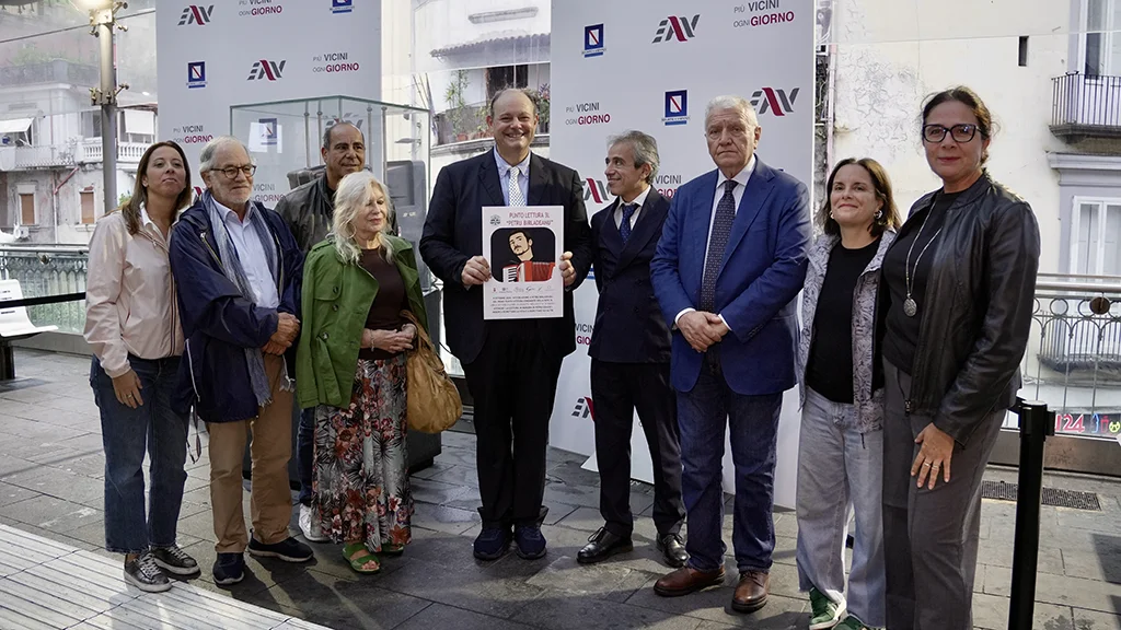 INAUGURAZIONE PUNTO DI LETTURA PETRU BIRLADEANU