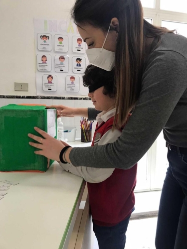 Progetto: La scatola sensoriale - Prima Primaria