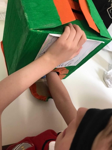 Progetto: La scatola sensoriale - Prima Primaria