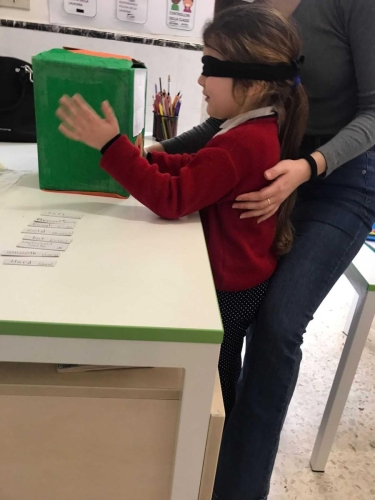 Progetto: La scatola sensoriale - Prima Primaria
