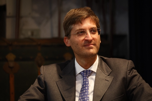 “Uguali per Costituzione”Incontro con Ernesto Maria Ruffini e gli Studenti