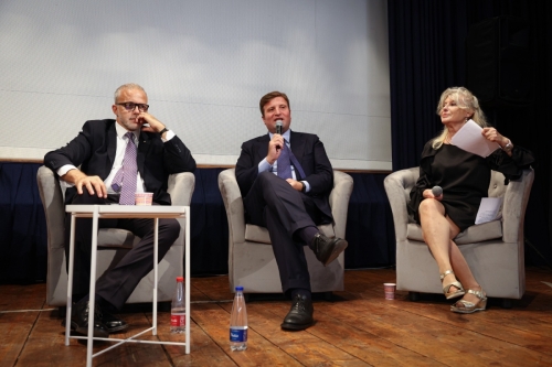 “Uguali per Costituzione”Incontro con Ernesto Maria Ruffini e gli Studenti
