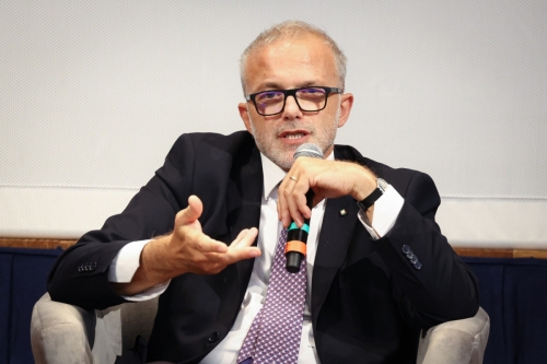 “Uguali per Costituzione”Incontro con Ernesto Maria Ruffini e gli Studenti