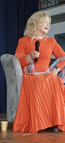 Una rosa rossa: Contro la violenza sulle donne19 novembre 2025 ore 10-13